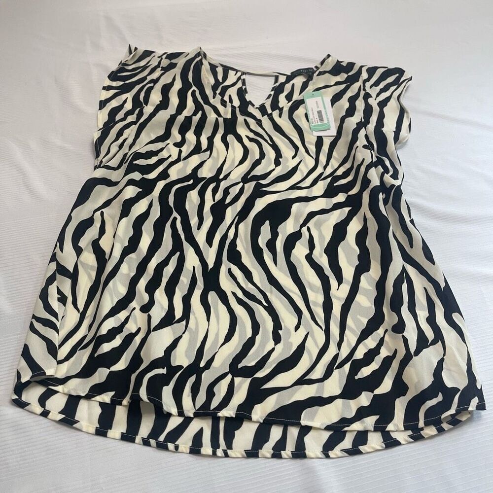 NWT West Kei Raelyn Flutter Sleeve Zebra Print Blouse Top Size Medium New